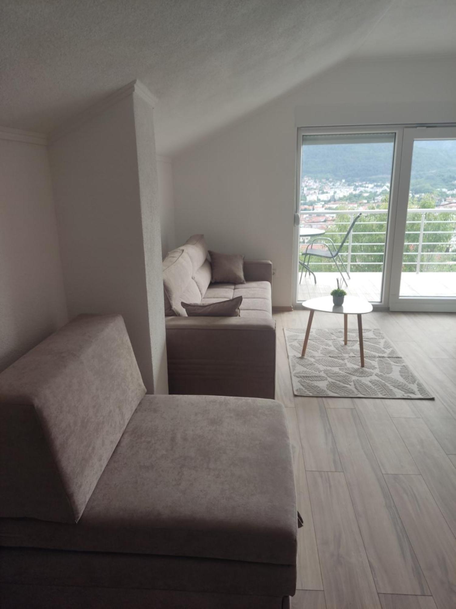 View Of The City - Studio Apartment Mostar Esterno foto