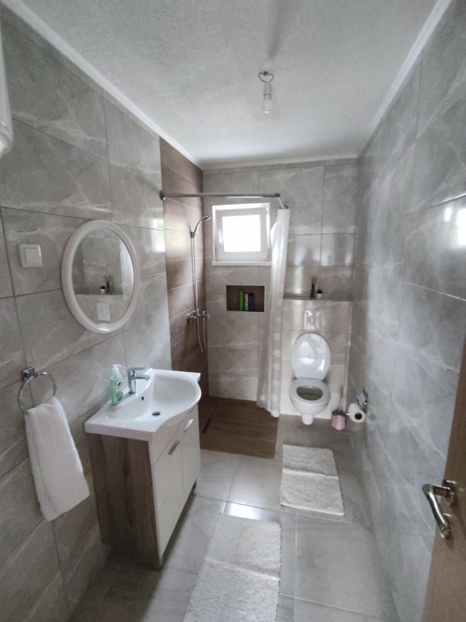 View Of The City - Studio Apartment Mostar Esterno foto